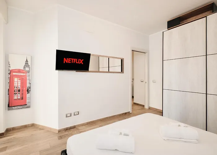 A Few Minutes From The Colosseum - Free Wi-fi & Netflix