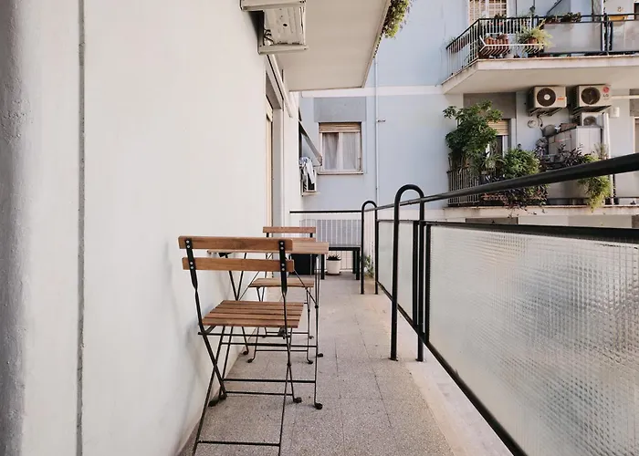 דירה A Few Minutes From The Colosseum - Free Wi-fi & Netflix רומא